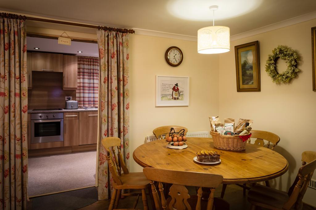Villa 2 Tan Yr Eglwys Pontardawe Exterior foto